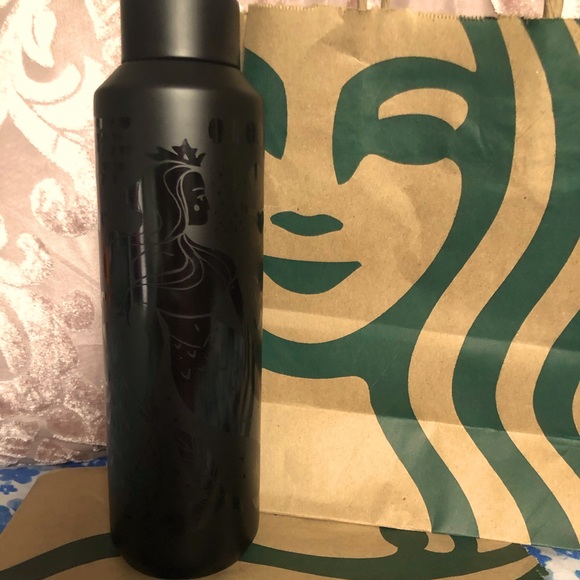 Metal cup - Picture 1 of 1